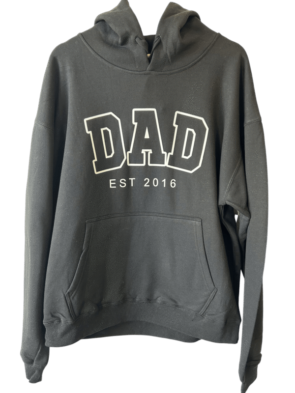 Polerón “DAD Est. [Año]” Personalizado